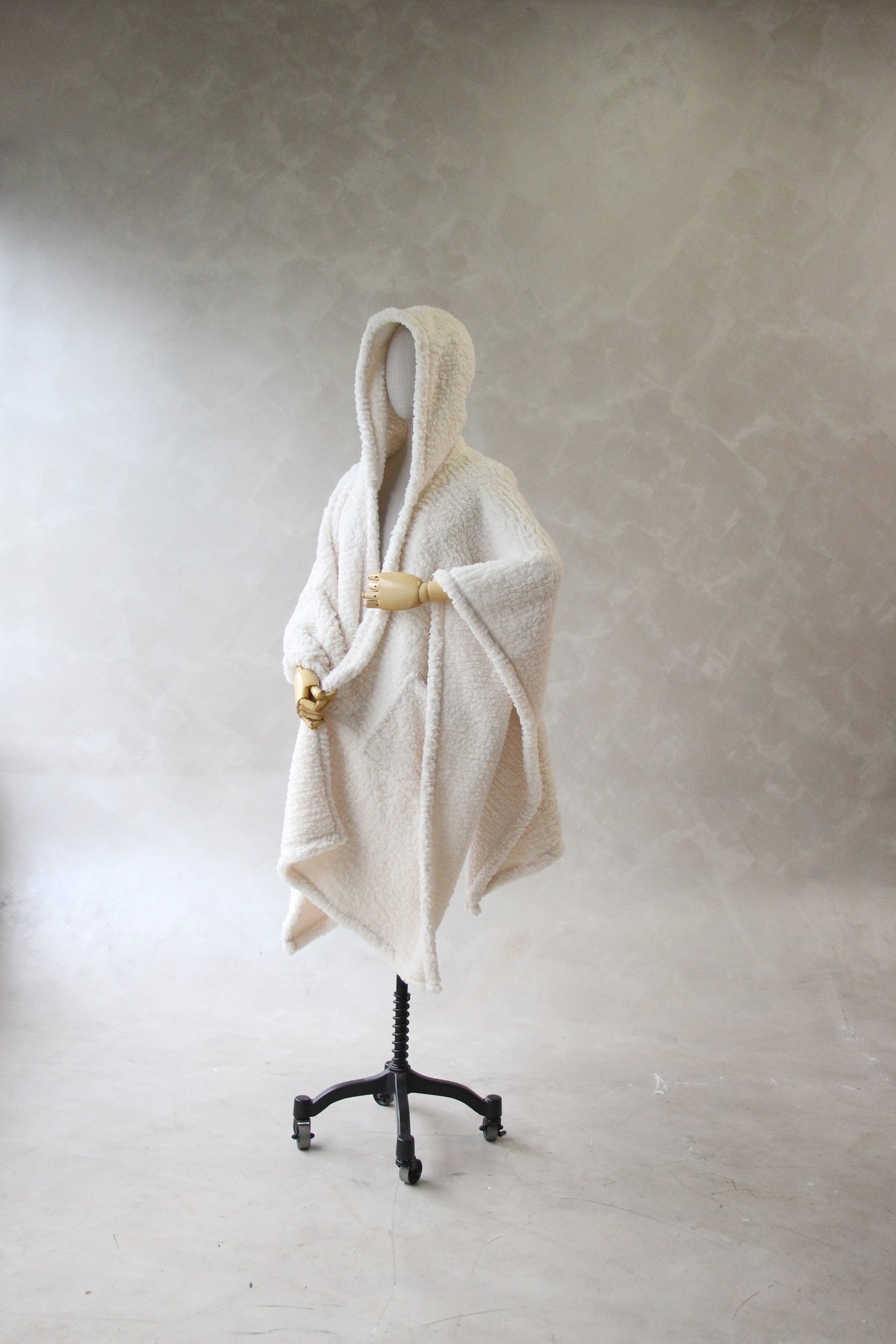 Hooded Wearable Sherpa Wrap Tan