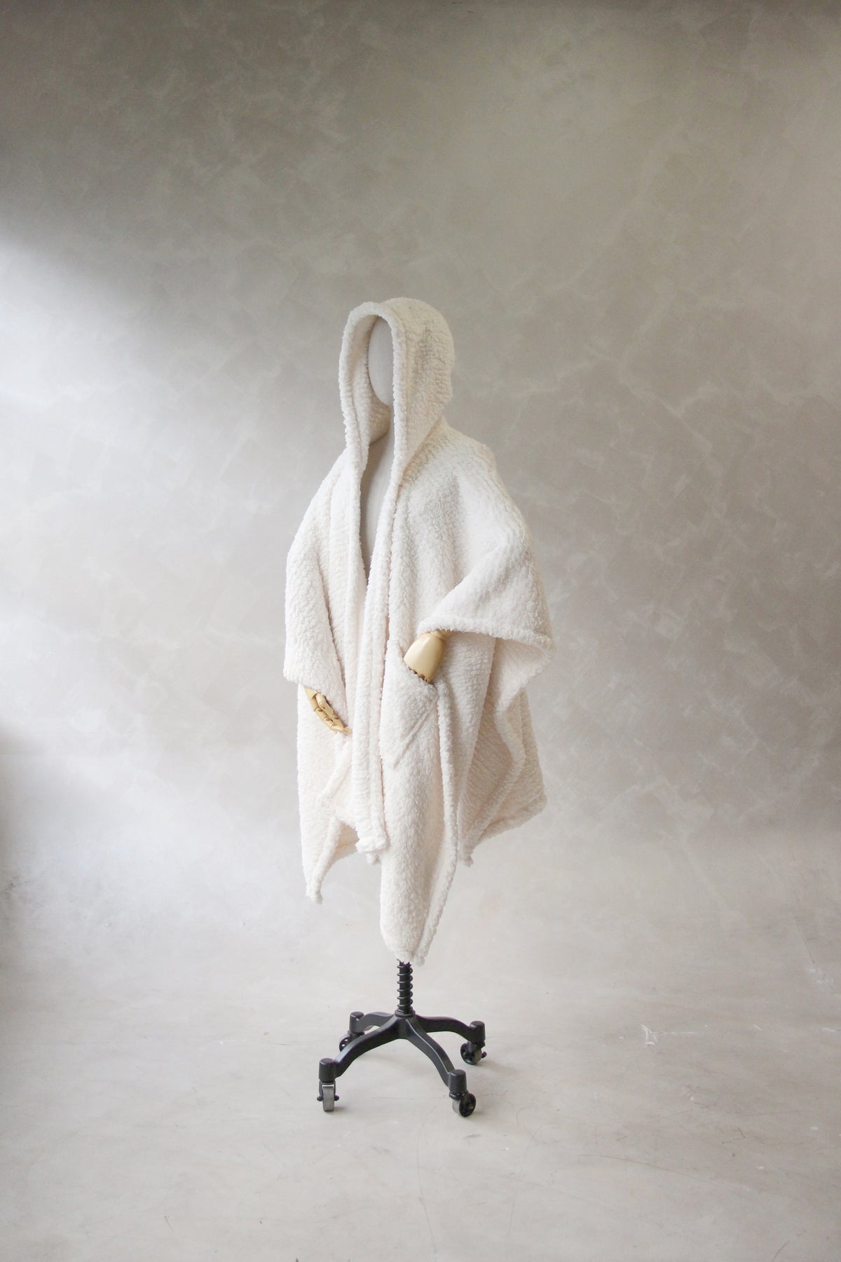 Hooded Wearable Sherpa Wrap Cream