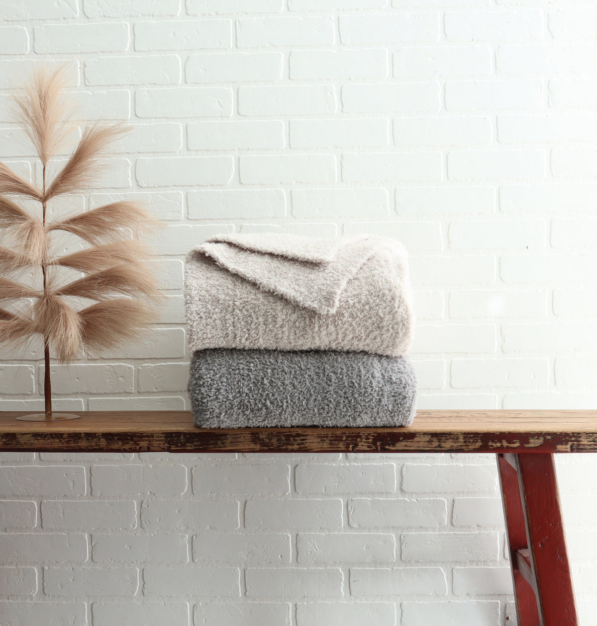 Luxe Woven Knitted Dream Throw Cream